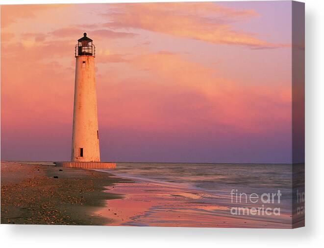 Sunset Canvas Print featuring the photograph Cape Saint George Lighthouse - FS000117 by Daniel Dempster