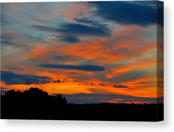 New Jersey Canvas Print featuring the photograph Central Jersey Sunset by Steven Richman