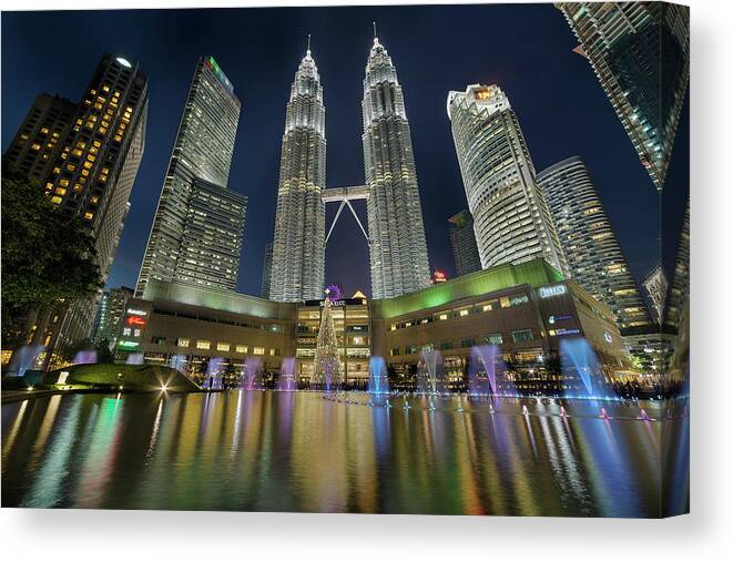 Klcc Canvas Print featuring the photograph Christmas at KLCC by David Gn