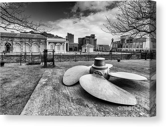 Belfast Canvas Print featuring the photograph Clarendon Dock by Jim Orr