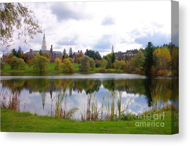 Linda Drown Canvas Print featuring the photograph Colby College by Linda Drown