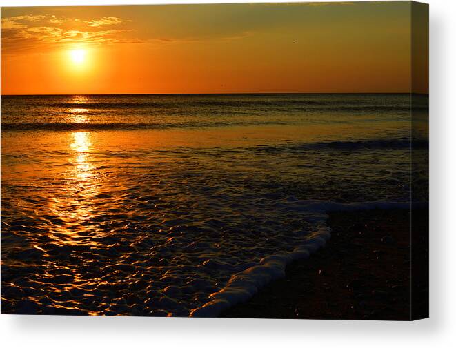 Ocean Canvas Print featuring the photograph Dawn over the Atlantic by Dianne Cowen Cape Cod Photography