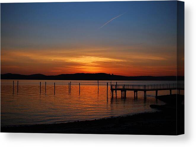Hudson Valley Landscapes Canvas Print featuring the photograph Daybreak Pier by Thomas McGuire