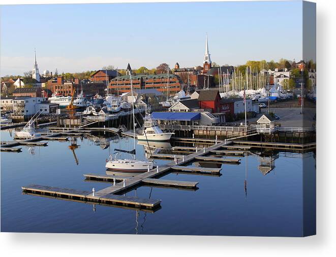 Newburyport Canvas Print featuring the photograph Early Morning on the Merrimack River by Suzanne DeGeorge
