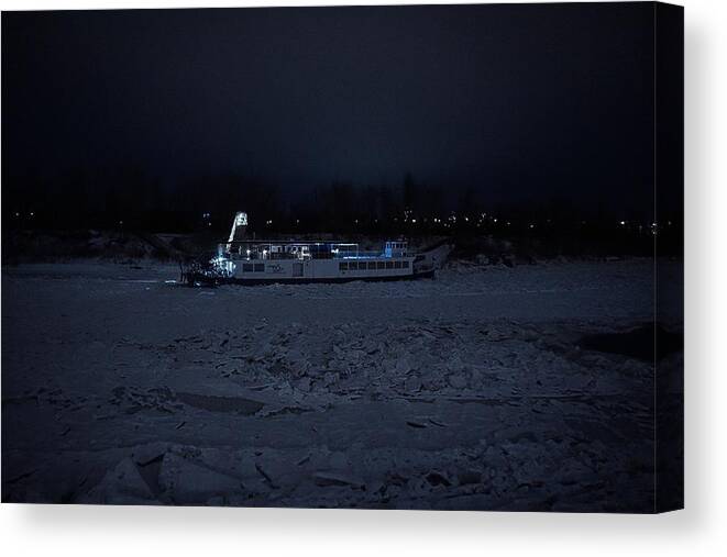 Ship Photograph Canvas Print featuring the photograph Edmonton Queen Best in Ice - Winter by Desmond Raymond