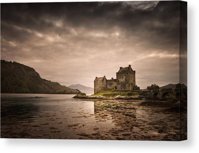 Scotland Canvas Print featuring the photograph Eilean Donan Castle by Dorit Fuhg