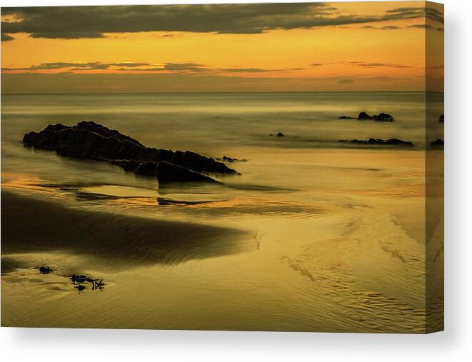 Seascape Canvas Print featuring the photograph Essentially Tranquil by Nick Bywater