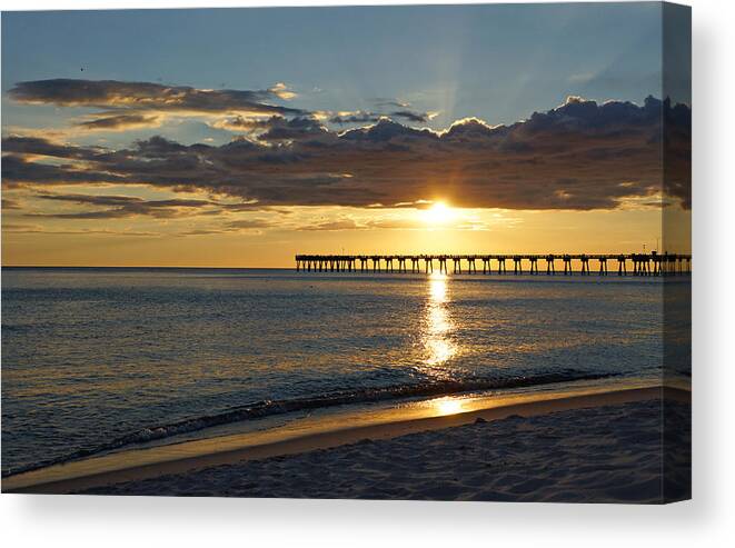 Sunset Canvas Print featuring the photograph Evening Sunlight by Sandy Keeton