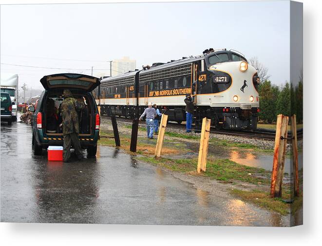 Norfolk Southern Canvas Print featuring the photograph NS Executive Train in the Rain by Joseph C Hinson
