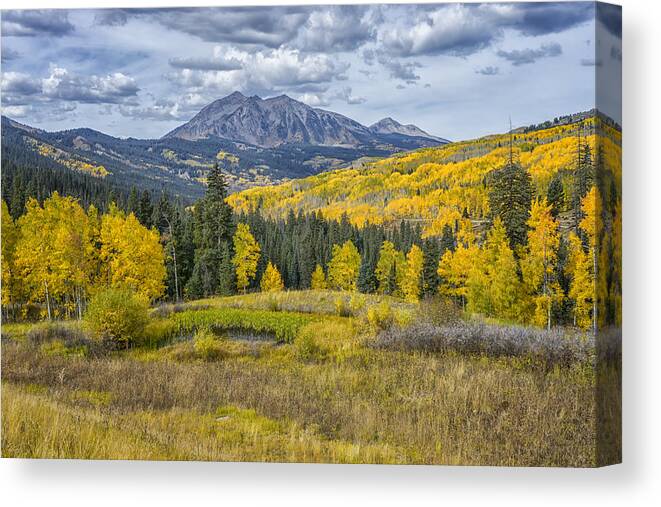 Colorado Canvas Print featuring the photograph Fall in the Rockies Colorado DSC07164-5 by Greg Kluempers