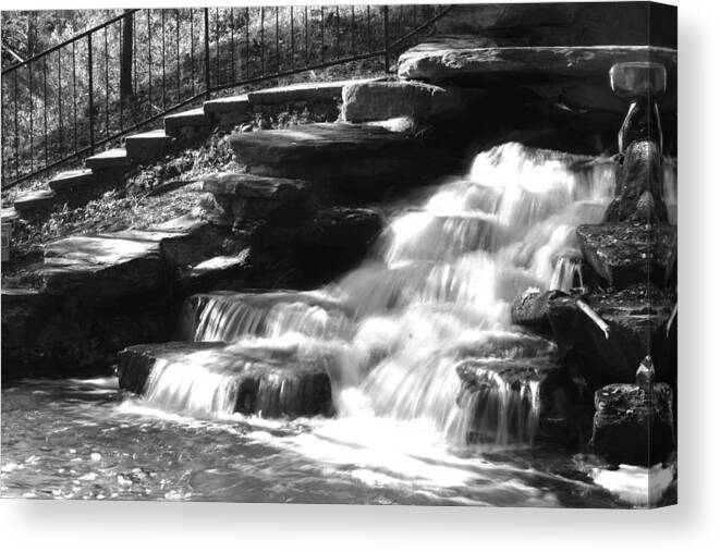Columbia Canvas Print featuring the photograph Finlay Park 124 BW by Joseph C Hinson