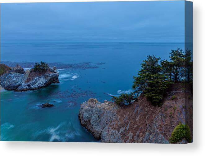 Landscape Canvas Print featuring the photograph Fluty by Jonathan Nguyen