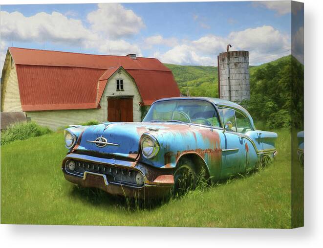 Car Canvas Print featuring the photograph Forgotten Olds by Lori Deiter
