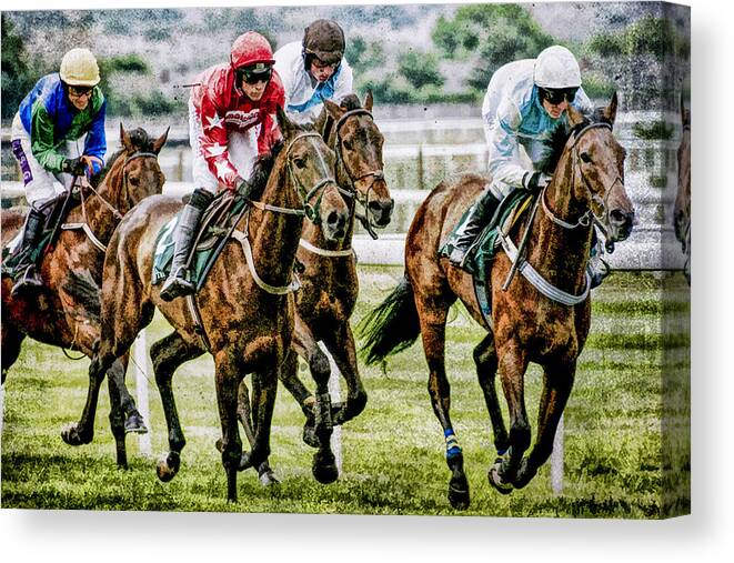 Races Canvas Print featuring the photograph Heading for home by Brian Tarr