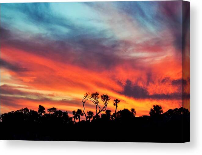 Sunset Canvas Print featuring the photograph Hilton Head Sunset 2 by Mary Ann Artz