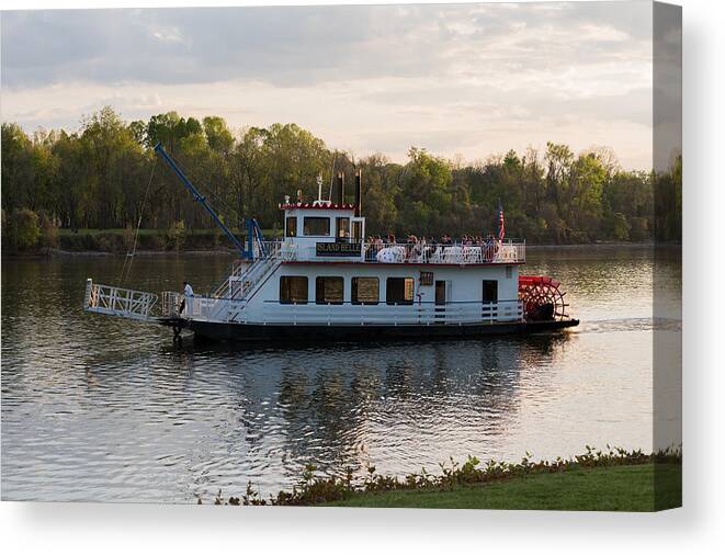 Island Belle Canvas Print featuring the photograph Island Belle Sternwheeler by Holden The Moment