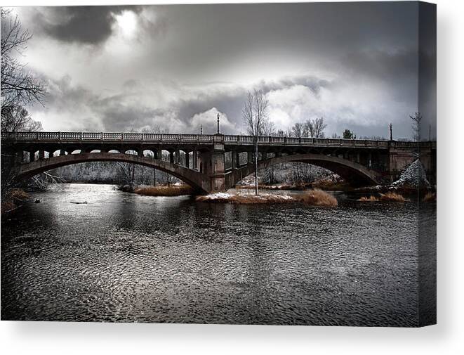  Canvas Print featuring the photograph It's a wonderful life... by Dan Hefle