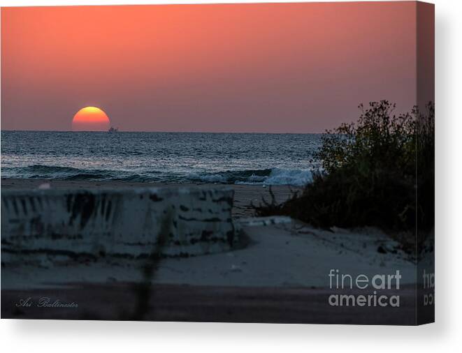 Sunset Canvas Print featuring the photograph It's the end of the day by Arik Baltinester