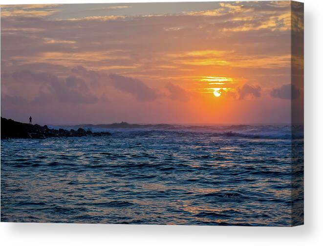 Beach Canvas Print featuring the photograph Kauai Sunset by Will Wagner