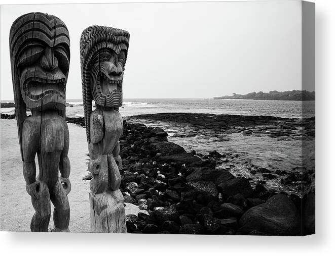 Ki'i Canvas Print featuring the photograph Ki'i Guardians by Jennifer Ancker