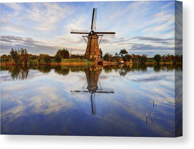 Zuid-holland Canvas Print featuring the photograph Kinderdijk by Chad Dutson