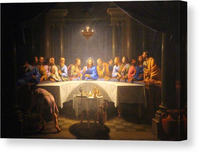 Religious Canvas Print featuring the photograph Last Supper Meeting by Munir Alawi