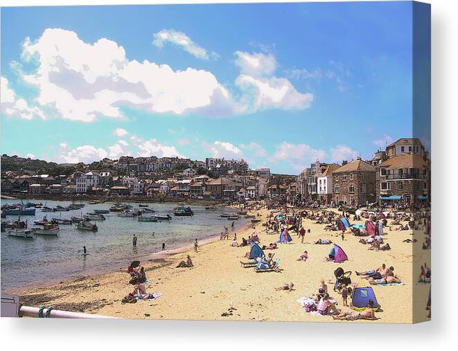 Beach Canvas Print featuring the photograph Lazy day at the Beach by Tom Conway