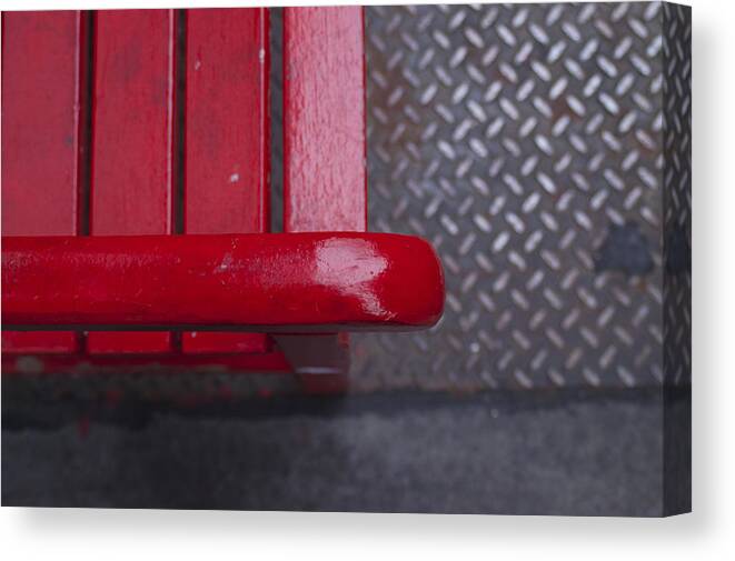 Bench Canvas Print featuring the photograph Little Red Bench by Henri Irizarri