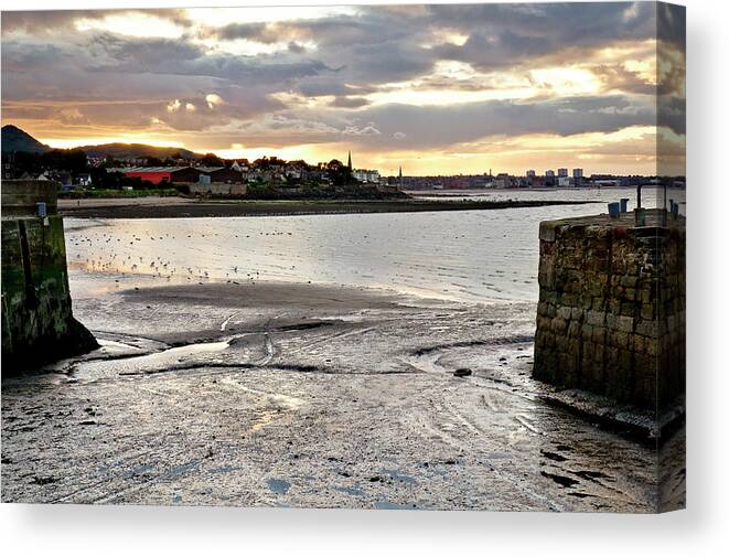 Low Tide Canvas Print featuring the photograph Low tide in the coming night. by Elena Perelman