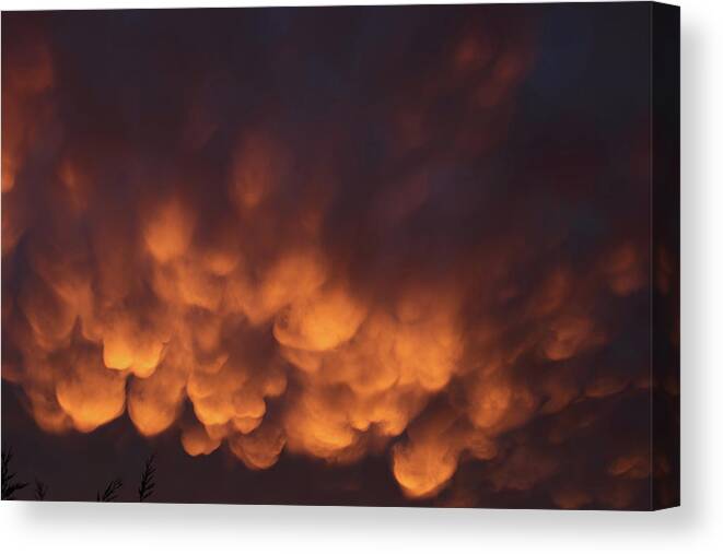  Mammatus Clouds Canvas Print featuring the drawing Mammatus Clouds by Jeff Townsend