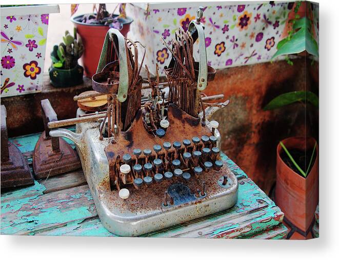 Mexico Canvas Print featuring the photograph Mexican Typewriter by Bert Peake