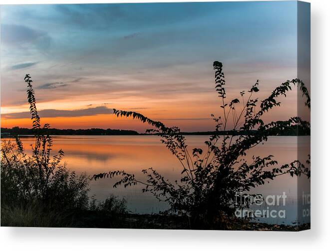 Landscape Canvas Print featuring the photograph Morning At The Lake by Robert Frederick