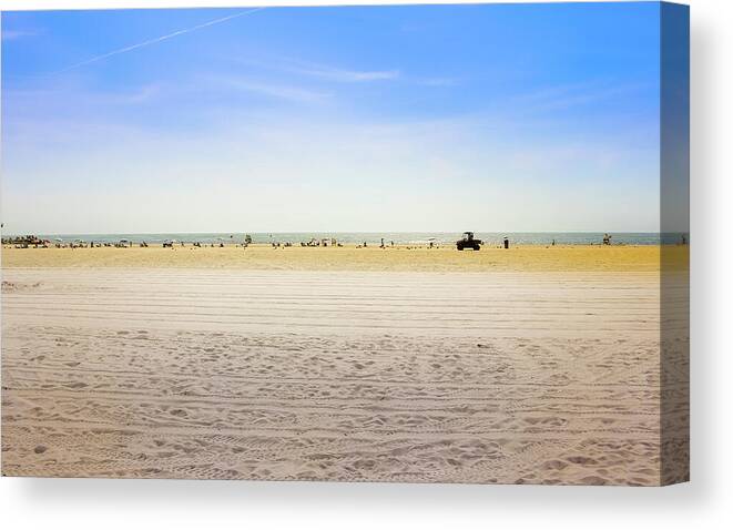 Beach Canvas Print featuring the photograph New Horizon - Beach No.4 by Colleen Kammerer