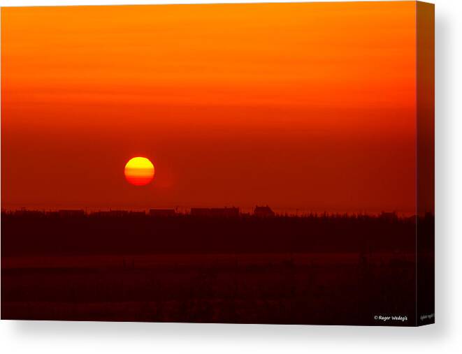 North Sea Canvas Print featuring the photograph North Sea Sunset by Roger Wedegis