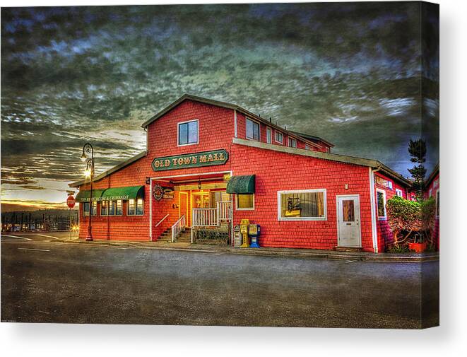 Hdr Canvas Print featuring the photograph Old Town Mall Bandon by Thom Zehrfeld