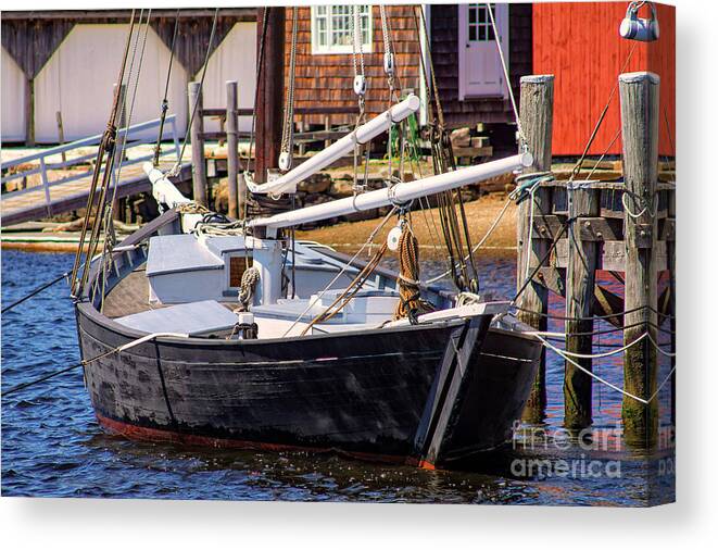 Connecticut Canvas Print featuring the photograph Oyster Boat by Joe Geraci
