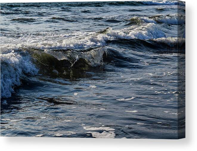 Waves Canvas Print featuring the photograph Pacific Waves by Nicole Lloyd