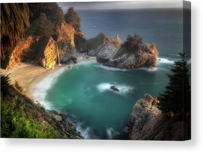 Julia Pfeiffer Burns State Park Canvas Print featuring the photograph Picture Perfect by Nicki Frates