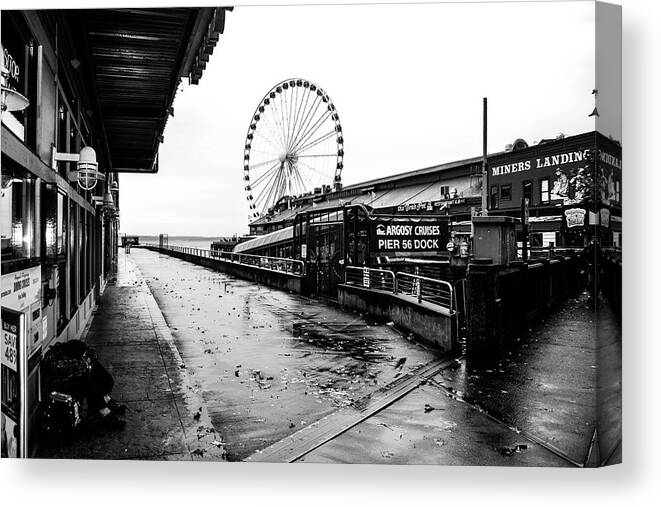 Seattle Canvas Print featuring the photograph Pierspective by D Justin Johns