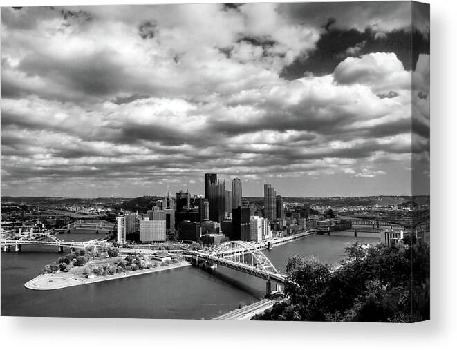 Black And White Canvas Print featuring the photograph Pittsburgh Skyline by Michelle Joseph-Long