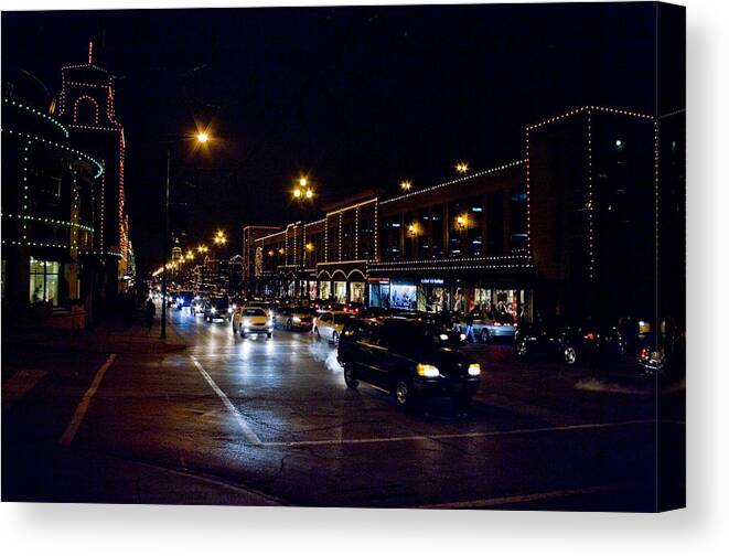 Kansas City Canvas Print featuring the photograph Plaza Lights by Jim Mathis