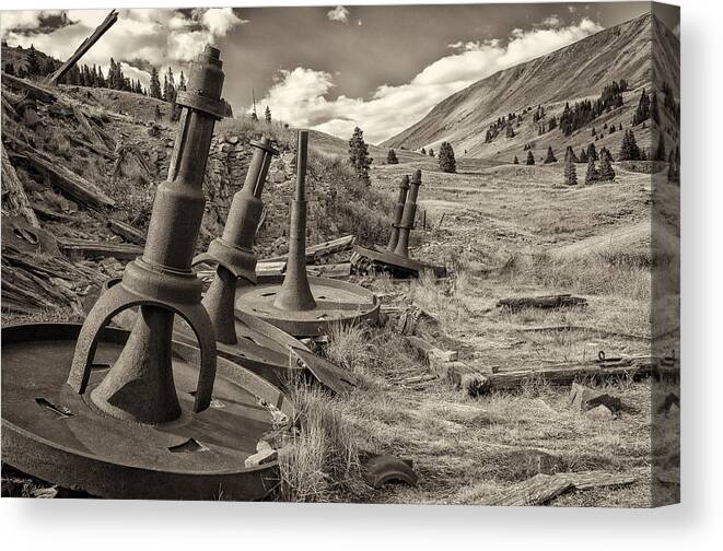Metal Canvas Print featuring the photograph Remains of a Mine by Elin Skov Vaeth