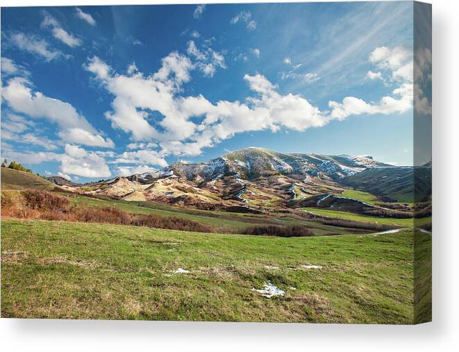 Rocky Boy Reservation Canvas Print featuring the photograph Rocky Boy Land by Todd Klassy
