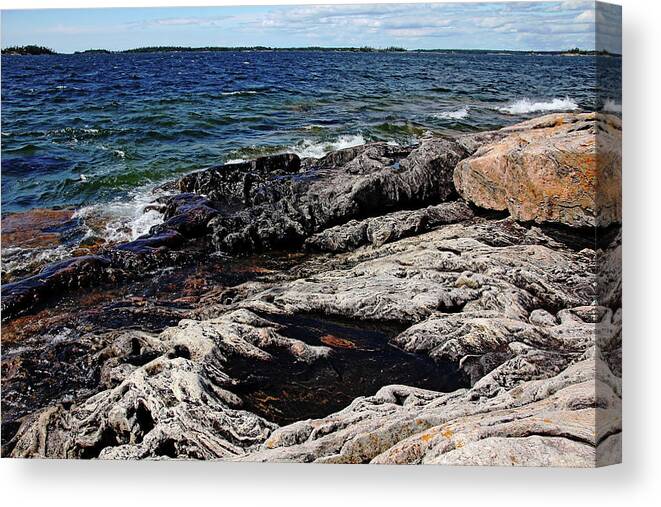 Wreck Island Canvas Print featuring the photograph Rugged Shore - Wreck Island by Debbie Oppermann