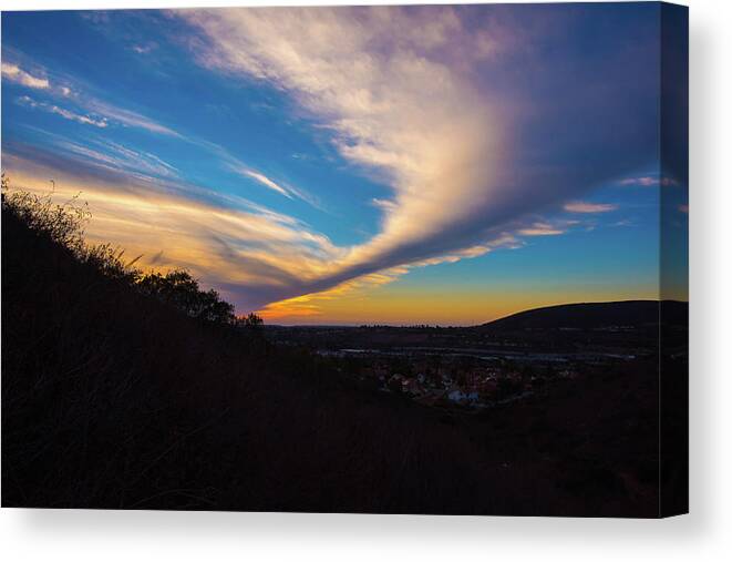 Sabresprings Canvas Print featuring the photograph Sabre Springs Img 2 by Bruce Pritchett