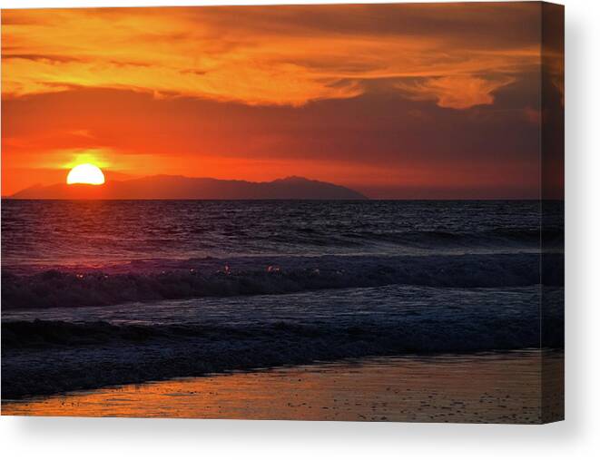 Newport Beach Canvas Print featuring the photograph Santa Catalina Island Sunset by Kyle Hanson