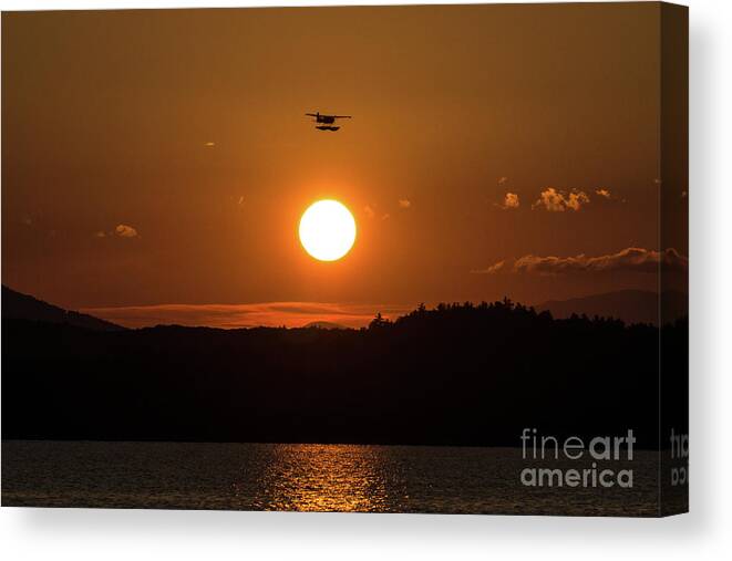 Sunset Canvas Print featuring the photograph Seaplane Sunset by Craig Shaknis