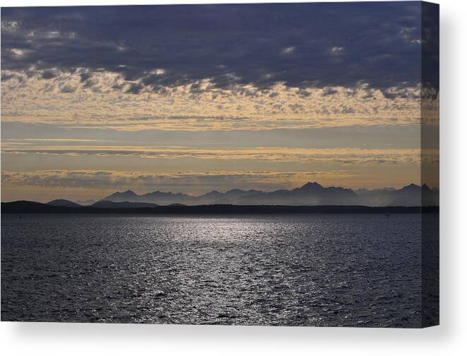 Seattle Canvas Print featuring the photograph Seattle by Mandy Wiltse