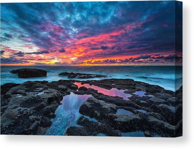 Sunset Canvas Print featuring the photograph Serene Sunset by Robert Bynum