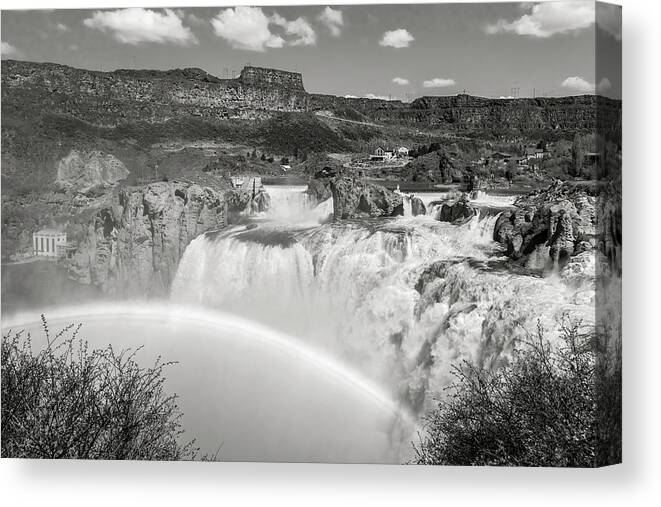 5dmkiv Canvas Print featuring the photograph Shoshone Falls by Mark Mille